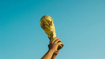 FIFA豁免决定引爆世界杯！红牌不带入正赛，阿根廷卫冕添重磅利好（配图示意）